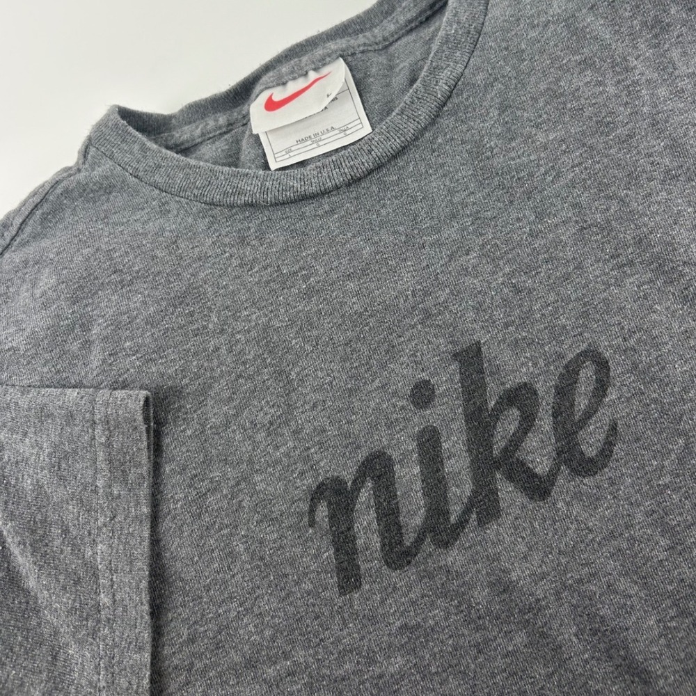 Nike Mens L VTG 90s Script Logo T-Shirt Gray Short Sleeve Made in USA Swoosh